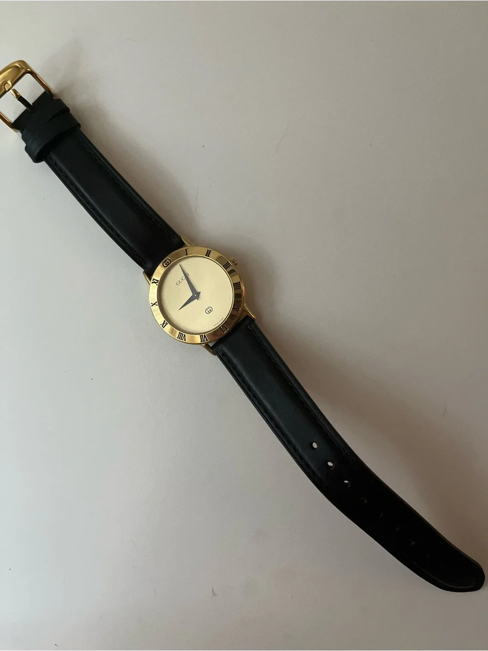 Vintage Gucci 3000M Gold Tone Swiss Watch Working Men’s Luxury Watch